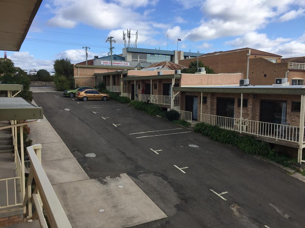 Whale Fisher Motel Eden Exterior photo